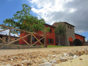  Agriturismo Borgo Stella  Монтеспертоли